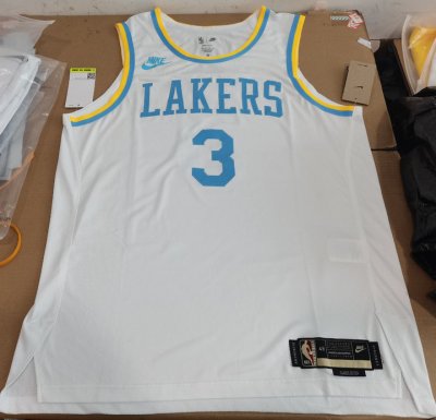 3 Davis Lakers 22-23 Classic jersey white player version